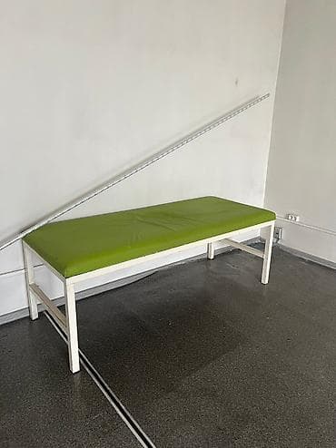 Оборудование для салонов красоты: Кушетка — 1