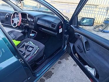 lada 2109: Volkswagen Vento: 1996 г., 1.8 л, Механика, Бензин, Седан — 9