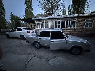 ВАЗ (ЛАДА) 2107: 2011 г., Механика, Бензин, Седан — 2