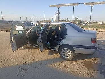 gen kg: Volkswagen Vento: 1993 г., 1.8 л, Ручные, Бензин, Седан — 7