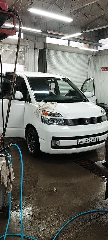 купить toyota voxy: Toyota Voxy: 2003 г., 2 л, Автомат, Бензин, Минивэн — 5