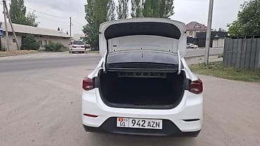 2020: Chevrolet Onix: 2020 г., 1 л, Автомат, Бензин, Седан — 10