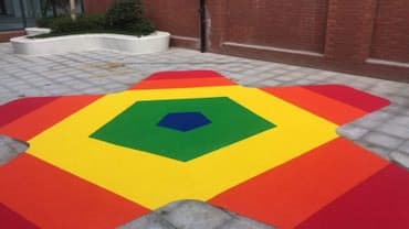 цена искусственного газона для футбольного поля: Резиновые покрытия для спортивных площадок, Бесшовное резиновое — 2