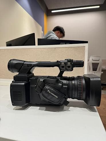 dvd usb: Профессиональная видеокамера Panasonic Ключевые особенности: - — 3