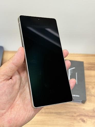 ram 32: Samsung Galaxy S25 Ultra, Б/у, 512 ГБ, цвет - Серый, 1 SIM — 10