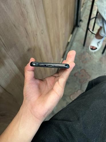 roppongi: IPhone 11 Pro Max, Б/у, 256 ГБ, Зарядное устройство, Защитное стекло, Чехол, 77 % — 5