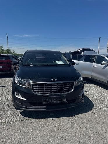 Kia Carnival: 2020 г., Минивэн
