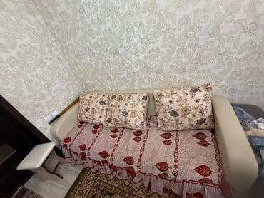 раскладные диваны кухни: Раскладной диван, Б/у — 1