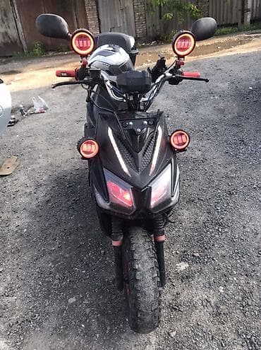 Скутер 50–150 см³ (китайский класс спорт/кросс стилистики) - Кузов