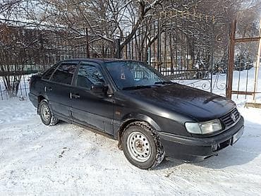 обмен на кабан: Volkswagen Passat: 1994 г., 1.8 л, Механика, Бензин, Седан — 4