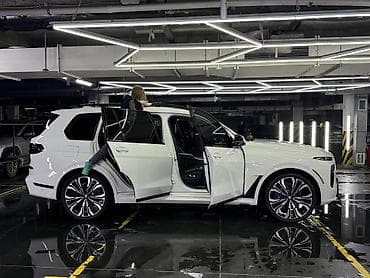 range over: BMW X7: 2023 г., 3 л, Автомат, Бензин, Внедорожник — 7