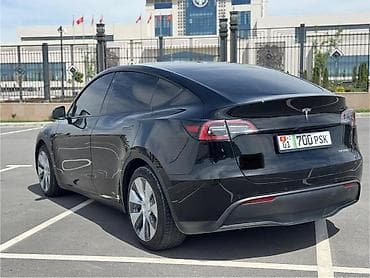 Продажа авто: Tesla Model Y: 2021 г., Автомат, Электромобиль, Хэтчбэк — 2