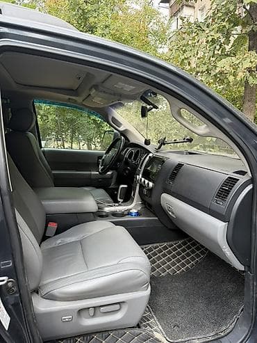 гелиевые аккумуляторы: Toyota Sequoia: 2008 г., 5.7 л, Автомат, Бензин, Внедорожник — 4