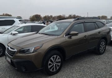 Subaru Outback: 2020 г., 2.5 л, Вариатор, Бензин, Универсал