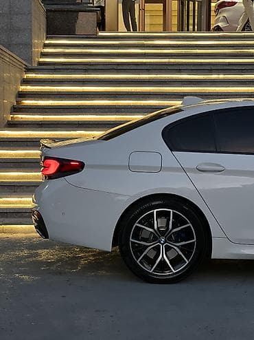 Транспорт: BMW 5 series: 2021 г., 2 л, Автомат, Гибрид, Седан — 8