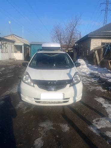 fit 2020: Honda Fit: 2010 г., 1.5 л, Автомат, Бензин, Хэтчбэк — 5