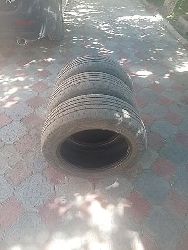 215/60/R17 96H Летние 3 шт по 1000 сом каждый