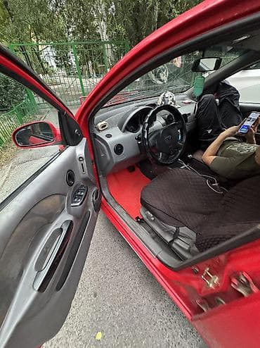 мега авто: Daewoo Kalos: 2003 г., 1.5 л, Автомат, Бензин, Хэтчбэк — 7