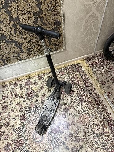 Детский транспорт: Детский самокат, Трёхколёсный — 1