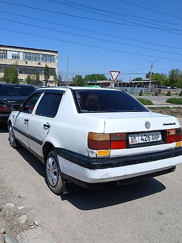 tayota vitz: Volkswagen Vento: 1996 г., 1.8 л, Ручные, Газ, Седан — 2