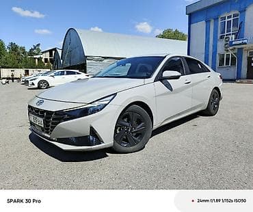 продаю витз: Hyundai Avante: 2021 г., 1.6 л, Автомат, Гибрид, Седан — 2