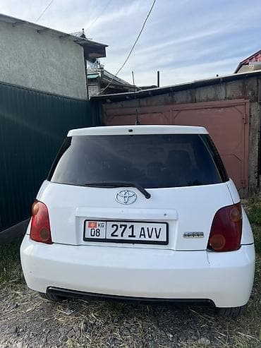Toyota: Toyota Ist: 2003 г., 1.5 л, Автомат, Хэтчбэк — 1