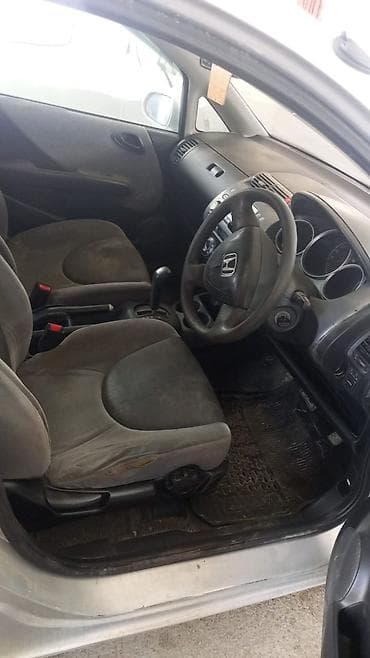 bmv 4: Honda Fit: 2004 г., Автомат, Бензин, Хэтчбэк — 4
