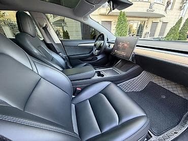 wuling mini ev: Tesla Model 3: 2023 г., 0.1 л, Автомат, Электромобиль, Седан — 4