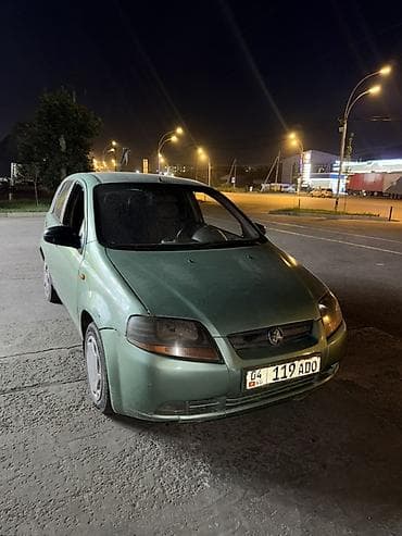 jac 9: Chevrolet Aveo: 2004 г., 1.2 л, Механика, Бензин, Хэтчбэк — 2