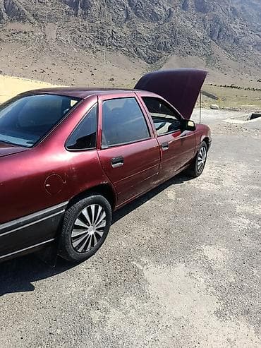 opel двигатель: Opel Vectra: 1990 г., 1.6 л, Механика, Седан — 10