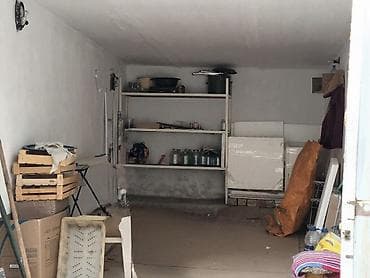 Вагоны: Продаю гараж без ямы, в 12 микрорайоне, гаражный кооператив — 2