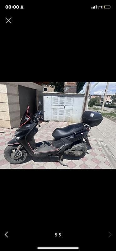 скутер мотор: 150 куб. см, Бензин, Б/у — 1