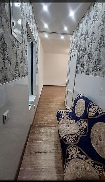 Батирлер: 1 бөлмө, 30 м², Бөкөнбаев / Гоголь көч. Хрущевка, 1 кабат — 5