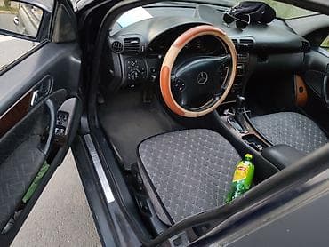 Mercedes-Benz C-Class: 2001 г., 1.8 л, Автомат, Бензин, Седан — 3