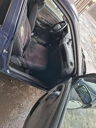 Унаа сатуу: Легковой автомобиль седан. Основные характеристики: - Кузов — 8