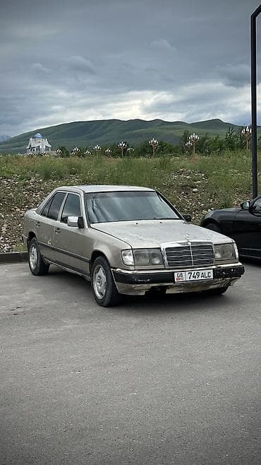 mersedesbenz w124: Mercedes-Benz W124: 1990 г., 2.3 л, Механика, Бензин, Седан — 1