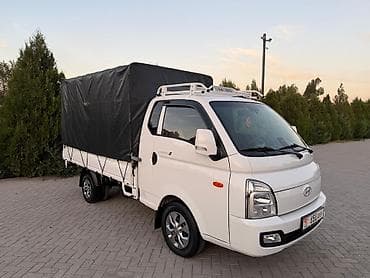 Hyundai Porter: 2024 г., 2.5 л, Типтроник, Газ, Универсал