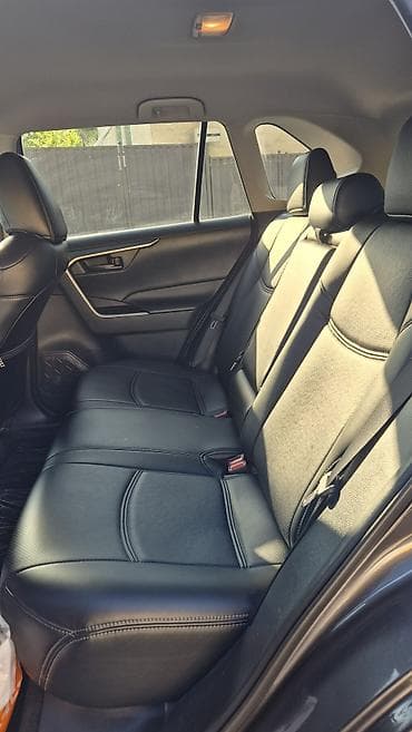 range rover 2008: Toyota RAV4: 2019 г., 2.5 л, Автомат, Бензин, Кроссовер — 4