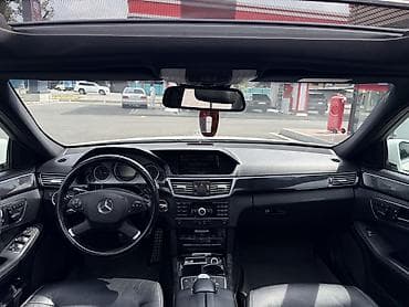 8900: Mercedes-Benz E-Class: 2011 г., 3 л, Автомат, Бензин, Седан — 10
