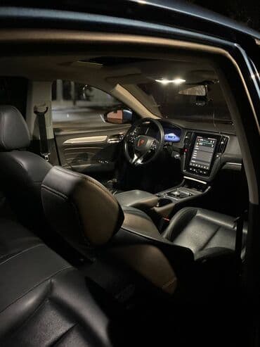 купить бу электромобиль из китая: Roewe Ei6: 2018 г., 1 л, Вариатор, Бензин, Седан — 5