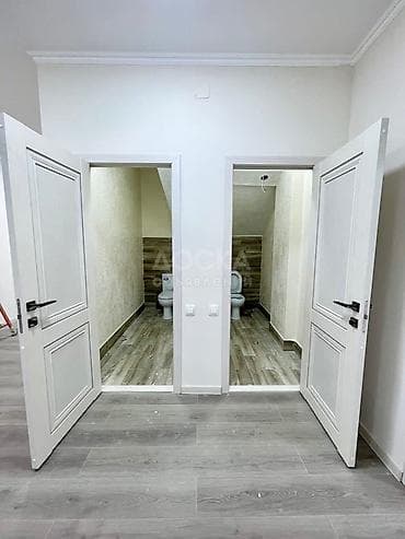 Коммерциялык мүлк: Кеңселерди ижаралоо, 200 м², Административдик имаратта, 1-катар, Өзүнчө ашканасы менен, Өзүнчө кире бериши менен — 3