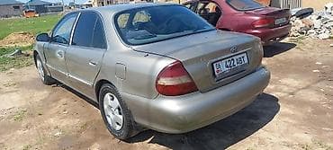 corolla 2016: Hyundai Sonata: 1997 г., Седан — 3