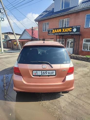магнитафон на фит: Honda Fit: 2005 г., 1.3 л, Автомат, Бензин, Хэтчбэк — 4
