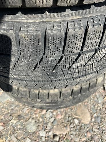 7 5j: Шины 225 / 50 / R 17, Зима, Б/у, Комплект, Легковые, Япония, Bridgestone — 3