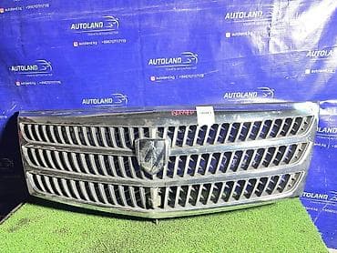 Автозапчасти: Решетка радиатора Toyota 2002 г., Б/у, Оригинал — 1