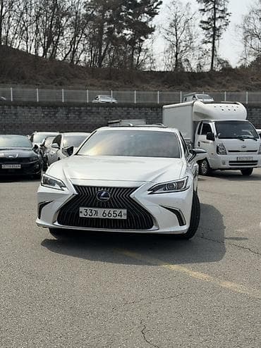 lexs: Lexus ES: 2019 г., 2.5 л, Автомат, Гибрид, Седан — 5
