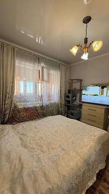 дом ул салиева: 4 бөлмө, 78 м², 9 кабат — 7