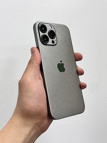 ipone 7: IPhone 13 Pro Max, Alpine Green — 1