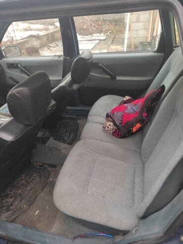 цены на авто: Volkswagen Passat: 1990 г. — 4