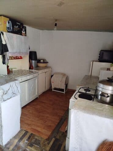 сдается частный дом бишкек: Дом, 62 м², 3 комнаты, Собственник, Старый ремонт — 4